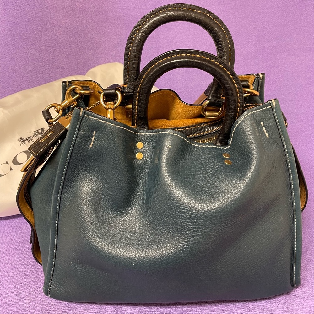 Coach leather bag (purse) teal and tan!